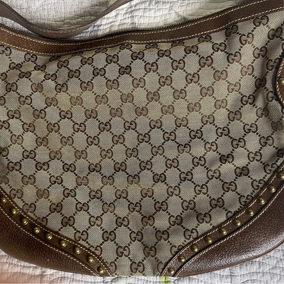 Authentic Vintage Gucci Crossbody Bag - Picture 8 of 16
